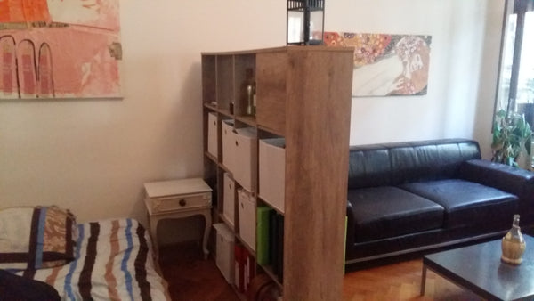 Cosy room in the center of Vienna. Lots of light and space to live and sleep. <b  Cosy room at Naschmarkt,close to Christkindlmarkt Private room in rental unit vacation rental 19407138