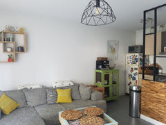 Dans résidence au calme, proche du Tram C (direct Centre ville de Bordeaux) appa  Pause girondine à 15 min du centre de Bordeaux Entire rental unit vacation rental 38988555