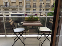 An Entire apartment is at your disposal in the central 15th district of Paris, i Paris, France Lovely and Spacious flat Paris Entire rental unit vacation rental 4992221