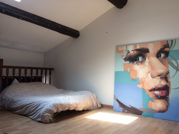 Il s’agit de mon logement principal. Vous pourrez ainsi profiter de mon appartem Lyon, France Charmant appartement type Canut dans Croix Rousse Entire rental unit vacation rental 37766940