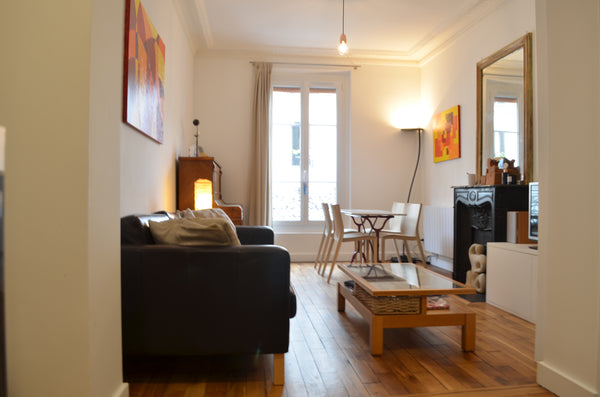 Located in a very quiet dead end street in the artists village of Montmartre. Yo Paris, France Quiet and arty flat in Montmartre Entire rental unit vacation rental 6927369