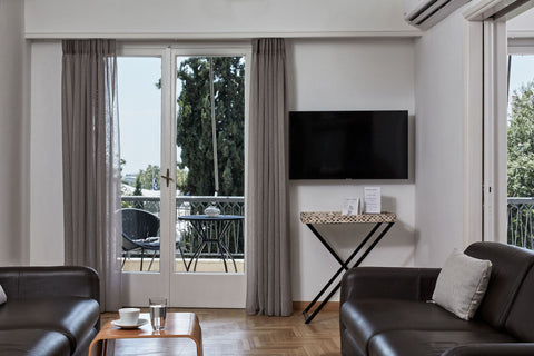 Affordable luxury next to Hilton<br />High up above Midtown, you’ll find this st Athens, Greece Chic One Bedroom Apartment with Hilton View Entire rental unit vacation rental 36052410