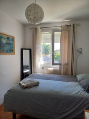 Faites une pause et détendez-vous dans cette oasis paisible. Bordeaux, France Chambre privée dans une maison de ville Private room in townhouse vacation rental 40296008