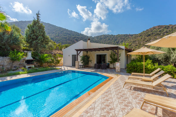 <p><b>Overview</b> <br>Villa Dimitrios is located in Bali, Crete. This detached  England, United Kingdom Villa Dimitrios: Large Private Pool, Sea Views, WiFi, Eco-Friendly Entire villa vacation rental 11204878