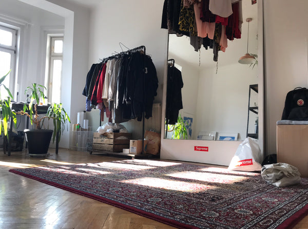 The apartment is shared with 3 other people. Photos of kitchen, bathroom and WC  Salzburg, Austria lovely,charmed apartment near Donau canal + prater Private room in rental unit vacation rental 34592735