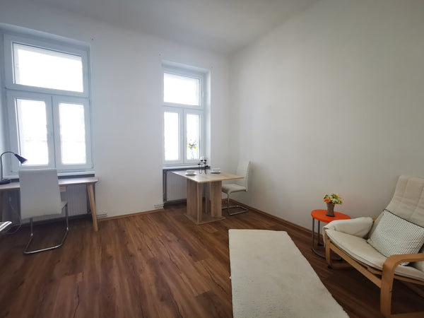 Genieße das einfache Leben in dieser ruhigen und zentral gelegenen Unterkunft.<b Vienna, Austria Beautiful flat next to Westbanhhof/U3/U3/Shopping Entire rental unit vacation rental 683621637077891173