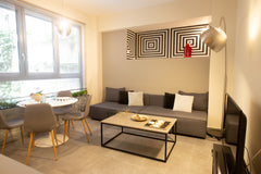 Fully renovated urban apartment in the center of Athens. Colors, paintings, and  GR DARSISS N4 - Museum apartment Entire rental unit vacation rental 44193641