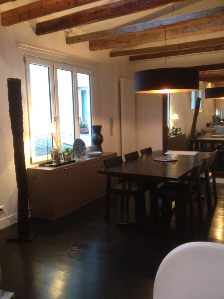 Rénové par architecte, joli deux-pièces pouvant accueillir confortablement deux  Paris, France Loft Design sur le Fbg St Antoine Entire rental unit vacation rental 4114670