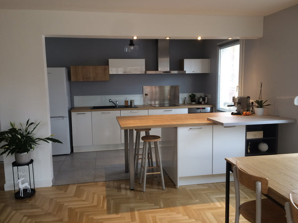 Bel appartement de 72 m² entièrement rénové et équipé.<br />Idéalement situé au  Lyon, France Grand T3 en plein centre Entire rental unit vacation rental 30150634