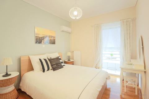 A modern and cosy 2-bedroom apartment in the heart of the beautiful and fancy Ko Chania, Greece Freshly Refurbished flat, in Central Koukaki Entire rental unit vacation rental 17735646