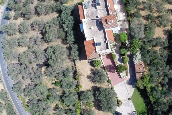 Set in Prines, this 1-bedroom holiday home can host 3 people. Ideal for families Zürich, Switzerland New small (3) apartmentcomplex in village of Prinès near Rethymnon, NW coast Entire home vacation rental 29649544