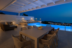 The villa is only 800m away from Pefkos Beach. A private swimming pool with an i Greece Villa Mimosa with pool in Pefkos ,Lindos (2020) Entire villa vacation rental 37116177