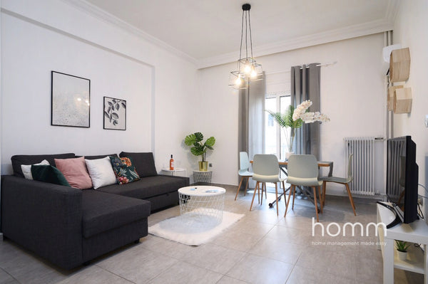 Stylish newly renovated apartment in the heart of Koukaki<br /><br /><b>The spac Athens, Greece New Apartment in the heart of Koukaki Orlof str Entire rental unit vacation rental 31868233