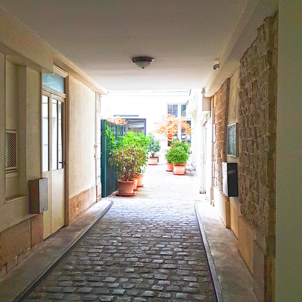 Dans le cœur de Paris, ce très beau 2 pièces de 44 m² (430 ft²), au 1er étage (2 Paris, France Appartement à Paris au coeur du Marais Entire rental unit vacation rental 29269298
