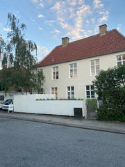 Hi <br />Full house in a beautiful neighborhood.<br />Own garden with swing, gre Copenhagen, Denmark Full house with garden, large terrace & playground Entire home vacation rental 43534544