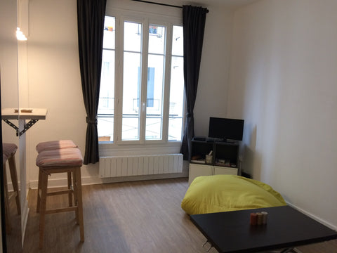 Agréable studio à 5 mn à pied des métros Nation et Rue des Boulets, proche de to Le Mesnil-le-Roi, France Studio calme et lumineux à 2 pas de Nation Entire rental unit vacation rental 22611834