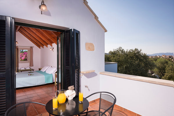 This spacious and fully equipped maisonette is just ideal for a family vacation.  Two bedroom maisonette Orionas Village in Chania Entire condo vacation rental 13164199
