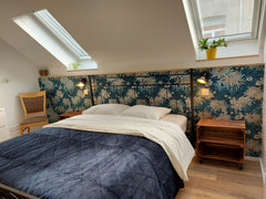 Room (private bathroom, mezzanine with office and relaxation corner), at the 2nd  ** Peaceful "Dahlia room" with private bathroom ** Private room in townhouse vacation rental 675225031330806609