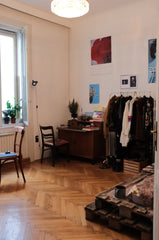 Schöne, geräumige Altbauwohnung, zentral im 4. Wiener Bezirk gelegen. Einfach su  20m2 Zimmer in schönem Altbau Private room in rental unit vacation rental 19481593