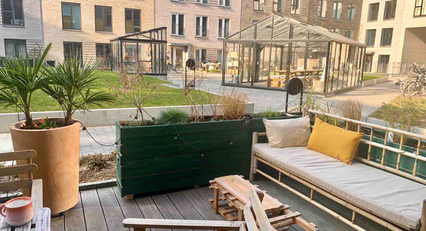 Central cozy apartment close to places where you can swim in the harbor and beau Copenhagen, Denmark Lovely 2 room flat with patio close to water Entire rental unit vacation rental 582892841888772968