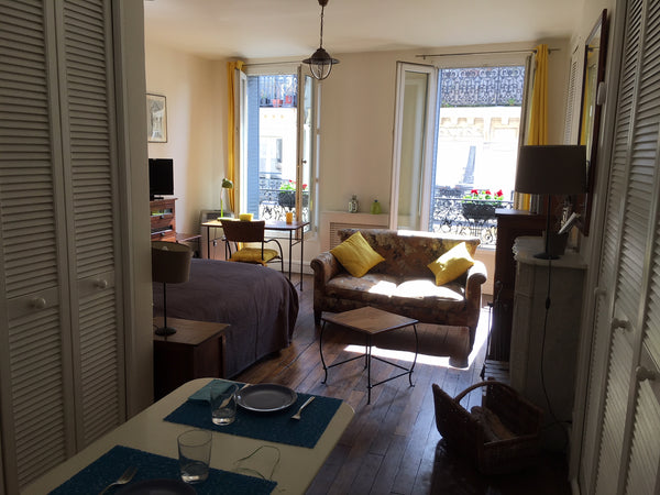 <b>The space</b><br />This exquisite and charming apartment, located in a pedest Paris, France Marais apartment, very charming Entire rental unit vacation rental 599419