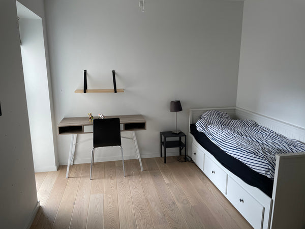 Lovely bright room in the beautiful district of Teglholmen.<br />Copenhagen's ca Copenhagen, Denmark Single room - in the marina Private room in rental unit vacation rental 44136037