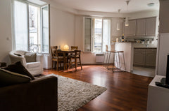 Vous trouverez tout l'équipement nécessaire pour votre confort durant votre séjo Paris, France Lulu Entire rental unit vacation rental 12818054