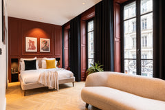 Cet appartement moderne et bourgeois vous fera vivre une expérience authentique  Lyon, France Studio-Loft bourgeois, Hôtel-Dieu Entire rental unit vacation rental 739068470749017371