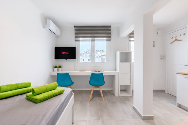 Hello!!<br />Welcome to our 20sq metres penthouse studio on 6th floor with eleva Athens, Greece PANORAMIC PENTHOUSE STUDIO Entire rental unit vacation rental 45931629