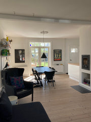 Super hyggeligt byhus med egen have. Ligger midt i hyggeligt bymiljø i København Copenhagen, Denmark Hyggeligt byhus - tæt på centrum og skøn strand Entire home vacation rental 43942753