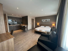 This new building is located not far from European Community, and it has easy ac Brussels, Belgium Studio Lambermont Entire rental unit vacation rental 669459067110314181
