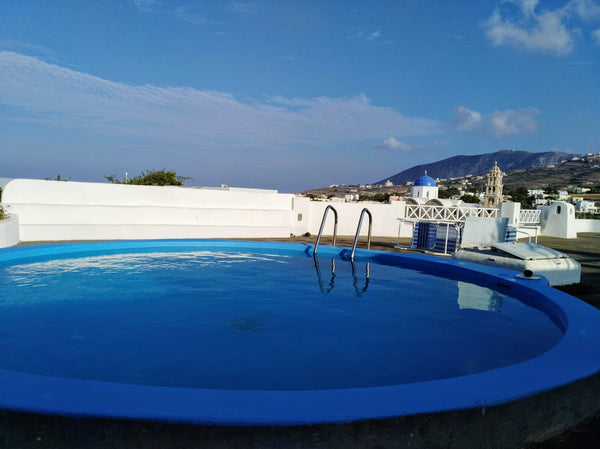The traditionally build apartment is located in a very peaceful spot right in be Vienna, Austria Aegea Cavern, traditional cave house Entire rental unit vacation rental 28193119