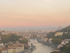 Vous ne voudrez plus quitter ce logement complètement rénové, charmant et unique  Chambre privée. Vue Hallucinante Private room in bed and breakfast vacation rental 763482652029143951