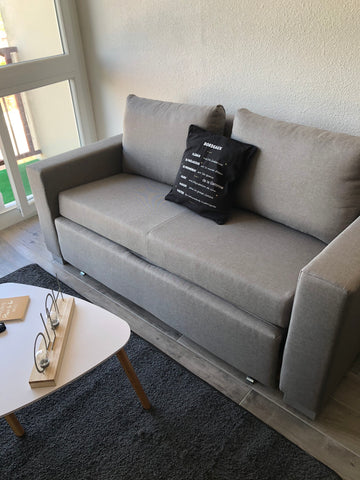 Appartement entièrement rénové.. Il se situe dans le quartier SaintAugustin . Ar Sainte-Hélène, France Bel appartement + parking Bordeaux  Saint Augustin Entire condo vacation rental 44350436