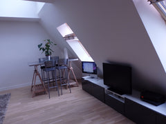 Grand studio de 45 M2 avec coin nuit. Esprit loft.<br />Cuisine équipée, 6ème et Paris, France A deux pas des champs elysées Entire rental unit vacation rental 3512440