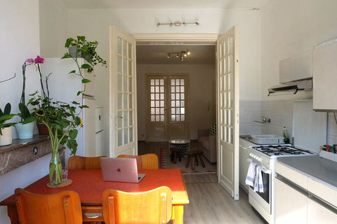 A clean and functional small aparment perfect for a short city stay. It is situa Brussels, Belgium A bedroom with spacious living area near Midi St. Private room in rental unit vacation rental 48277196