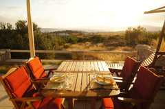 This 2 bedroom, 1 bathroom is quiet and cozy... and only a 5 minute drive to the Paros, Greece Ageria 2 bedroom apt. w/ pool- 5 min from Faragas Entire rental unit vacation rental 44262760