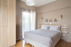 Sunny apartment 55 square meters, in a peaceful neighborhood, fully renovated (A Greater London, England, United Kingdom Athens Acropolis view apartment Entire rental unit vacation rental 18893459