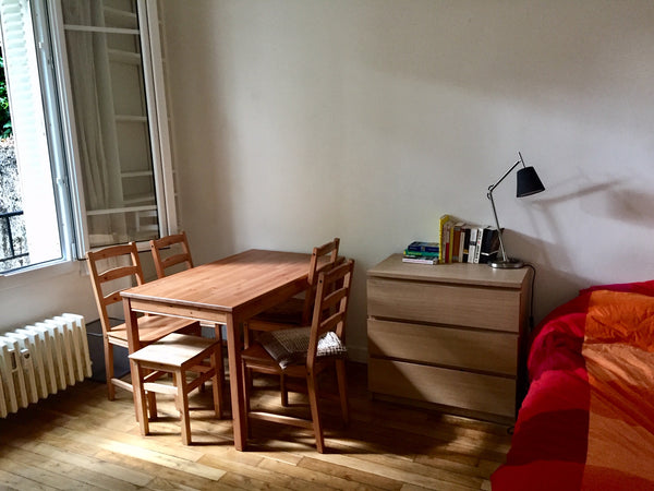 Studio très agréable, idéal pour un couple ou un voyageur seul. <br />A proximit Paris, France Studio Belleville/Buttes Chaumont Entire rental unit vacation rental 20793742