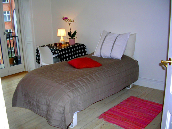 <b>The space</b><br />Nice quiet room in most popular place at Vesterbro <br />  Copenhagen, Denmark Best and trendy place at Vesterbro Private room in rental unit vacation rental 802648