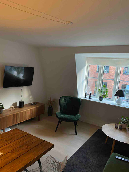 Dejlig og lys 2-værelses lejlighed central beliggende på Nørrebro. Området oser  Copenhagen, Denmark Skøn lejlighed central beliggende på Nørrebro Entire rental unit vacation rental 674584570611925992