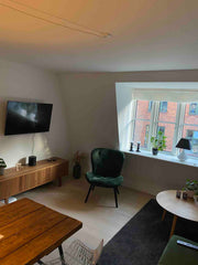 Dejlig og lys 2-værelses lejlighed central beliggende på Nørrebro. Området oser  Copenhagen, Denmark Skøn lejlighed central beliggende på Nørrebro Entire rental unit vacation rental 674584570611925992