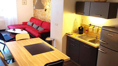 Nous vous accueillons dans notre magnifique duplex de 60 m2 situé au cœur du 4èm Lyon, France Superbe duplex, coeur de la Croix-Rousse Lyon 4ème Entire condo vacation rental 37000041