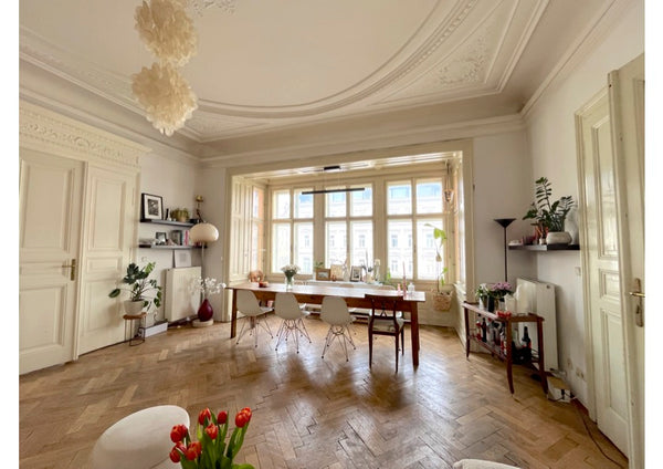 Ich suche eine/n Mitbewohner/In für meine schöne Altbauwohnung im Herzen des zwe Vienna, Austria spacious & bright room in the heart of Vienna Private room in rental unit vacation rental 40690940