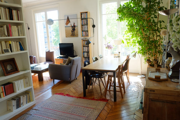 Very central flat, quiet, safe, close to all facilities. It's our lovely home th Paris, France FAMILY FLAT FOR HOLIDAYS!!!!!!!!!!! Entire rental unit vacation rental 497746