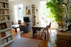 Very central flat, quiet, safe, close to all facilities. It's our lovely home th Paris, France FAMILY FLAT FOR HOLIDAYS!!!!!!!!!!! Entire rental unit vacation rental 497746