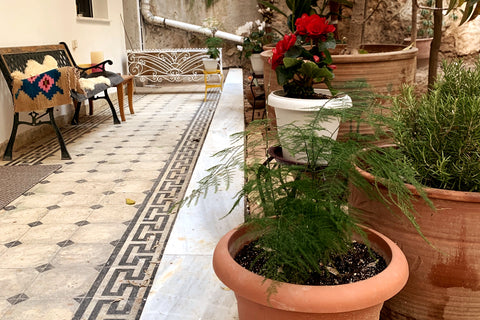 <b>License number</b><br />00001353547 Athens, Greece quiet+central FLAT with private backyard GARDEN Entire rental unit vacation rental 42512472