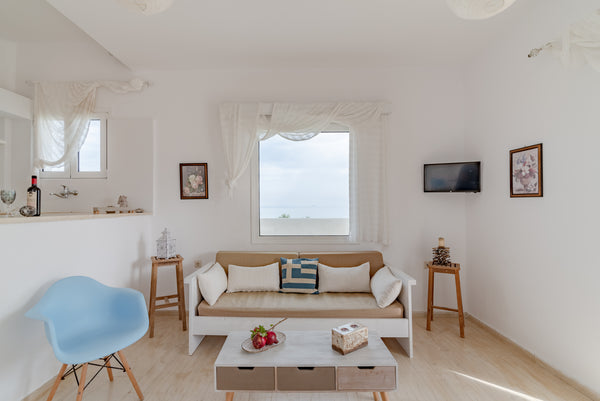 White House by Τhe Sea is a small complex of 6 apartments located in the coastal  White House KOSTAS | by The Sea Entire condo vacation rental 30525761