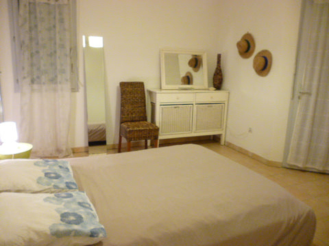 Appartement très bien situé, au pied du tram et à 8 minutes du métro, proche du   Appartement trés bien situé Private room in rental unit vacation rental 9253579