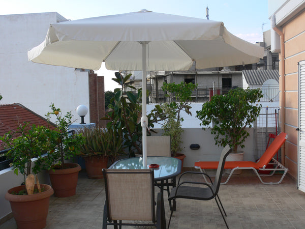 Located in the center of Chania, 200 meters from the old town and 600 meters fro  City Apartment with lovely terrace Room in aparthotel vacation rental 4473051
